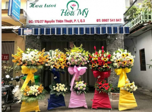 Mẫu bảng hiệu in bạt Hiflex đơn giản của shop hoa tươi Hoa Mỹ